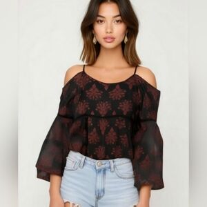 Paper Crane Medium Paisley Cold Shoulder Sheer Lace Tiered Top Boho Cottagecore